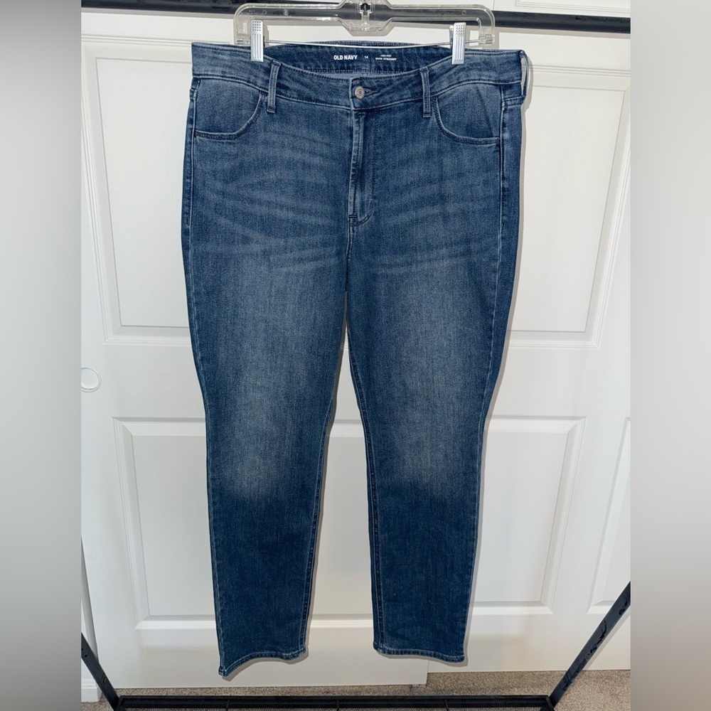 Old Navy High Rise Wow Straight Jeans Women’s Size 14